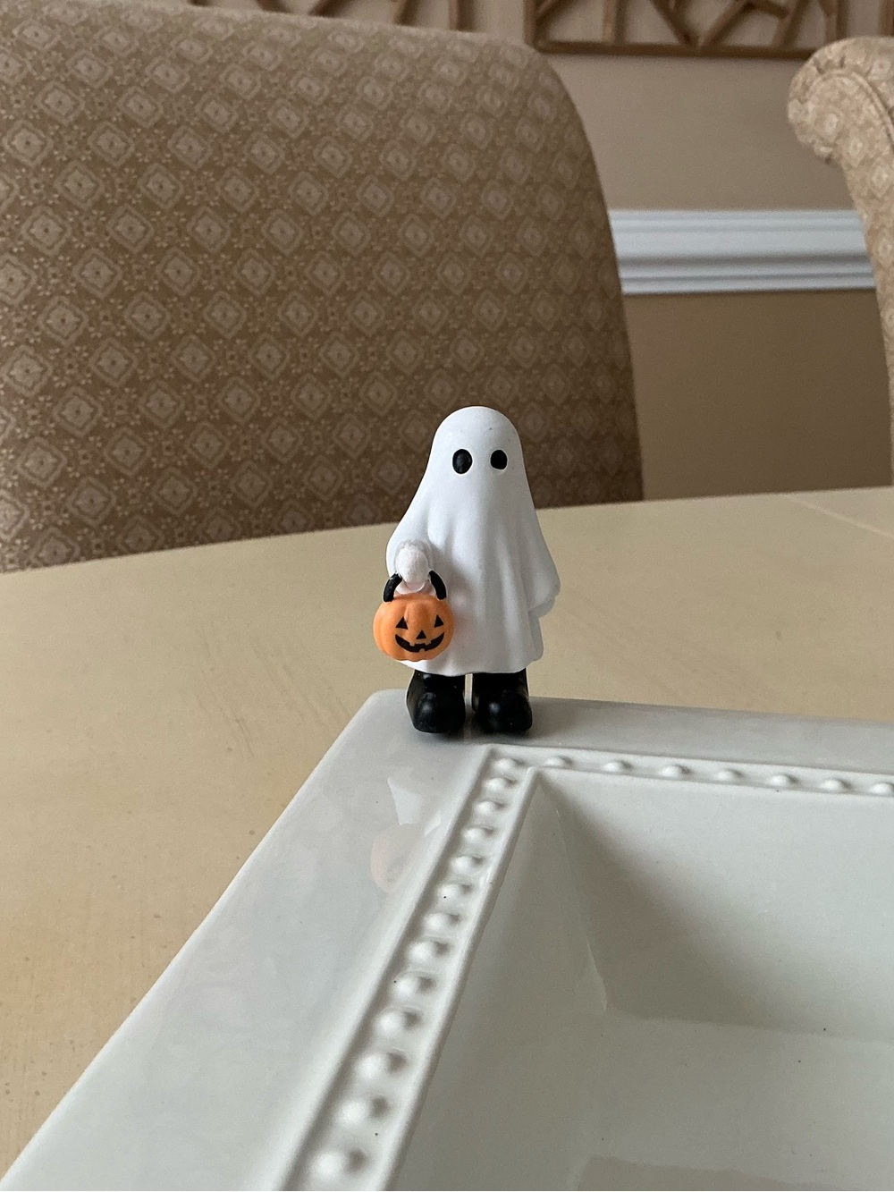 Little Ghost Trick or Treater Platter Decoration 🎃